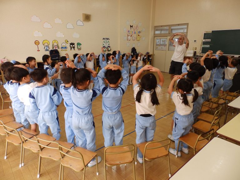 英語レッスン　⑧　れんげ組