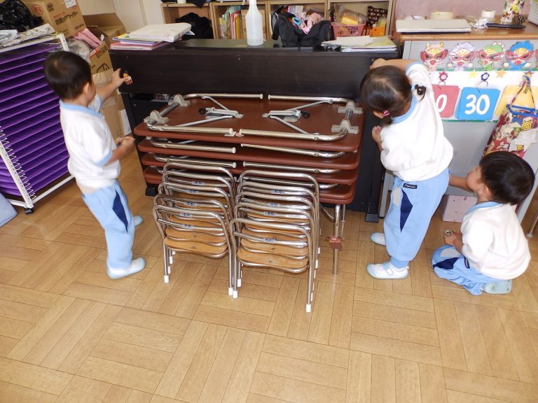 保育の様子　⑯　もも組