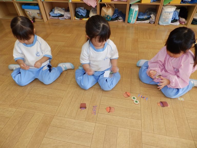 保育の様子　⑱　もも組