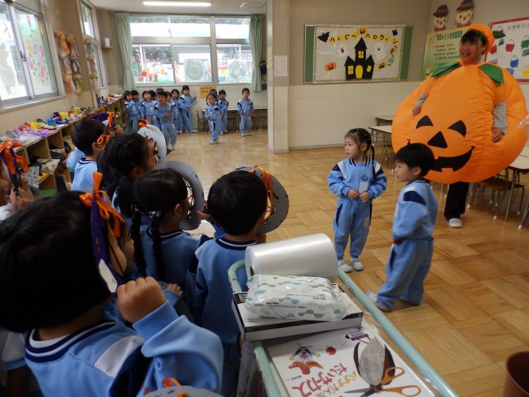 保育の様子　①　たけ組