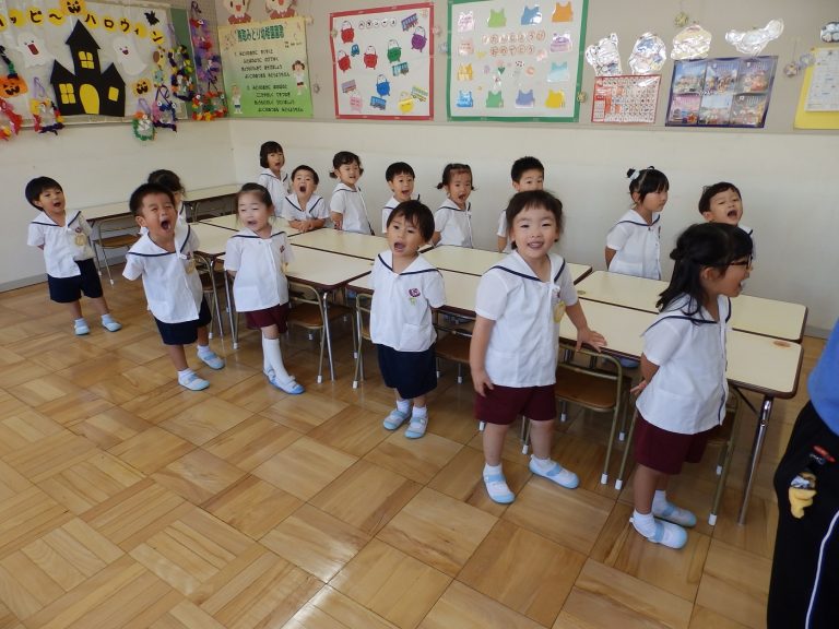 保育の様子　㉑　さくら組