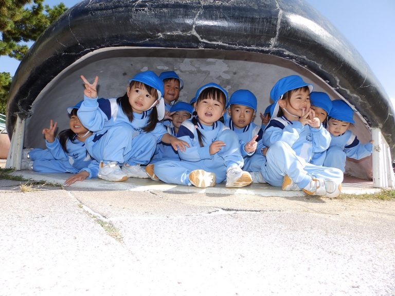 遠足　㉘　もも組