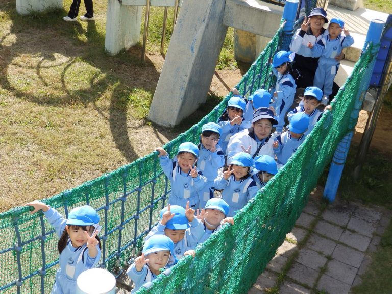 遠足　㉙　もも組