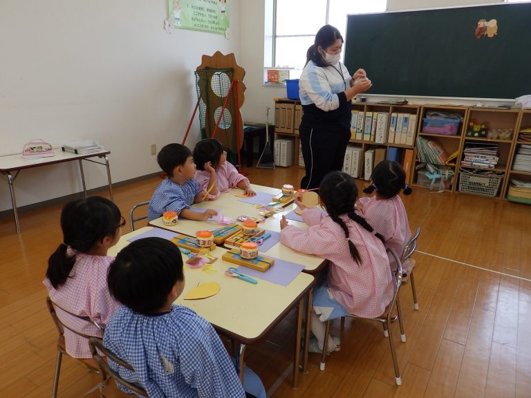 絵画クラブ　㉒　年少組