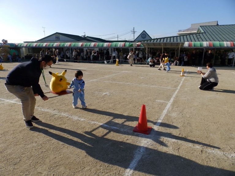 幼稚園まつり　㉚　３部