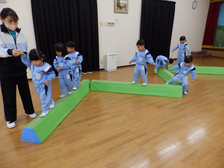 保育の様子　⑲　もも組