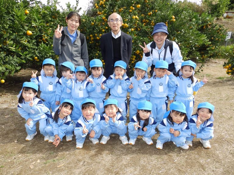 みかん狩り　⑪　もも組