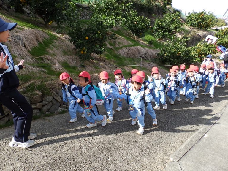 みかん狩り　②　まつ組