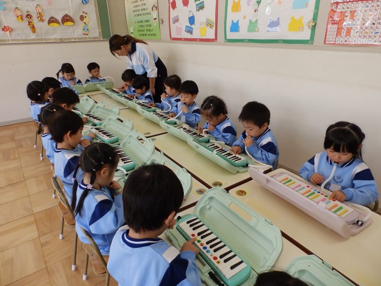 保育の様子　⑬　さくら組