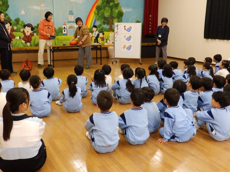 手話講座　③　年長組