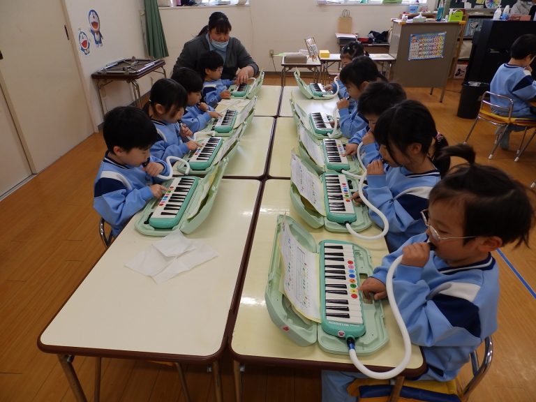 保育の様子　⑤　まつ組