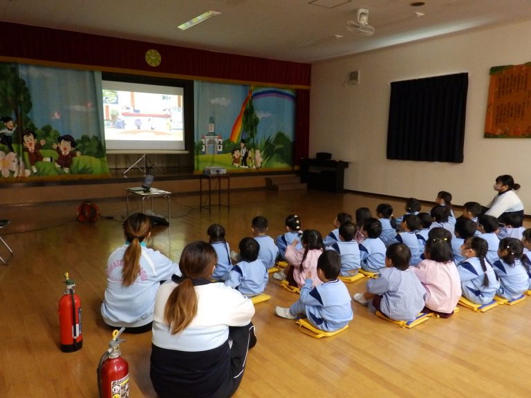 避難訓練　⑥　防災学習