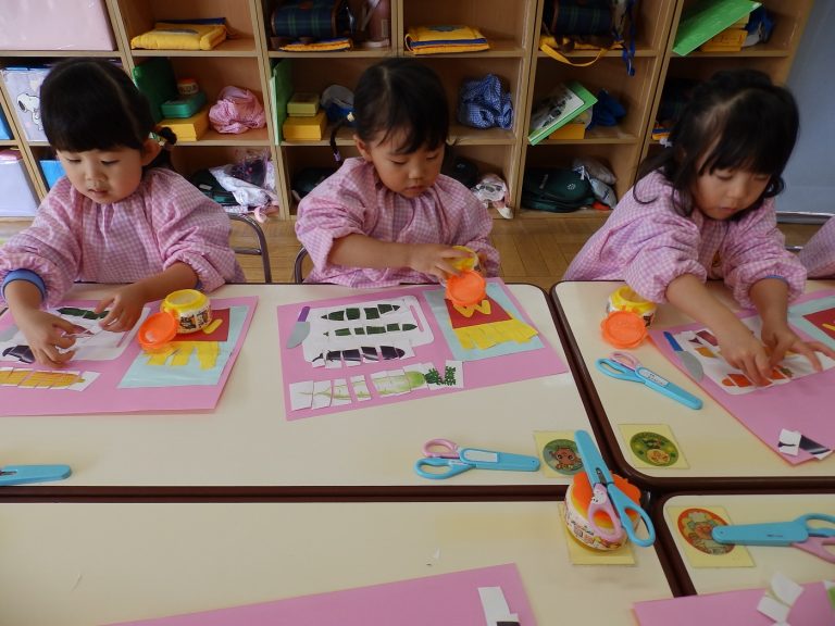 保育の様子　④　もも組