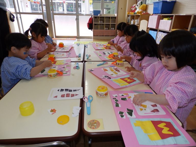 保育の様子　⑤　もも組