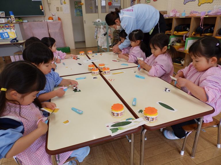 保育の様子　⑧　もも組