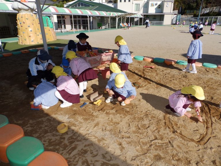 保育の様子　⑤　年少組