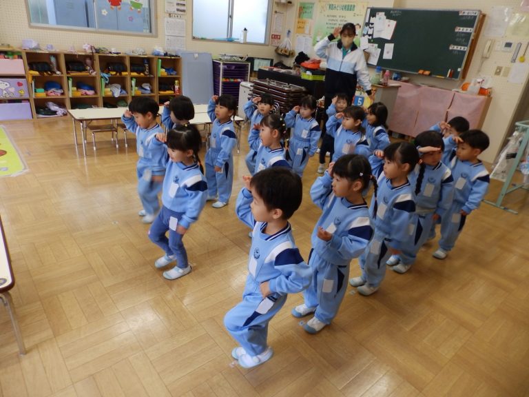 保育の様子　⑩　もも組