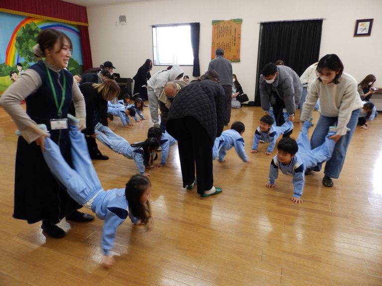 保育参観　⑧　すみれ組