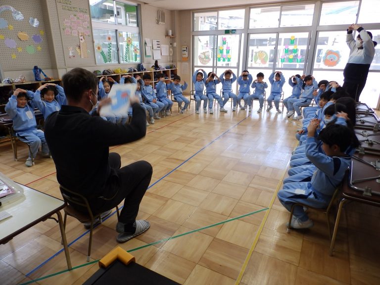 英語レッスン　①　すみれ組