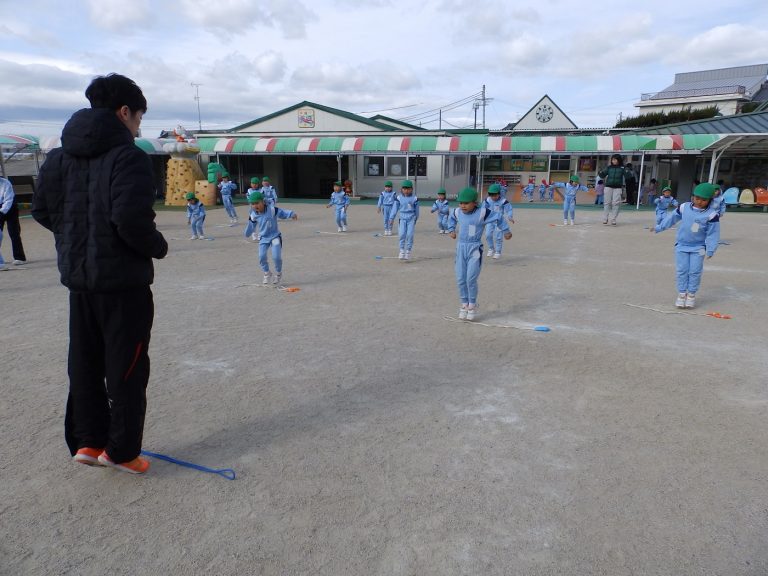 体育指導　①　れんげ組