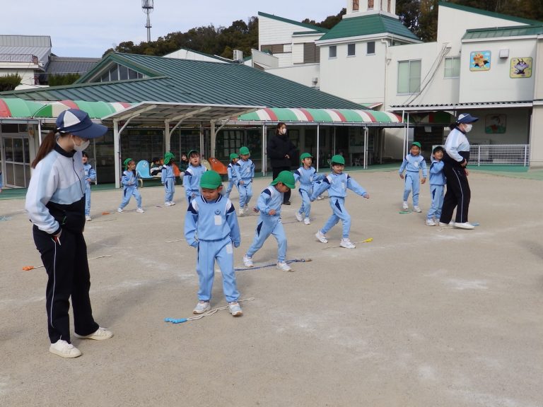 体育指導　⑤　すみれ組