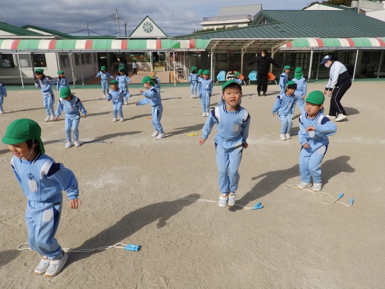 体育指導　⑦　すみれ組