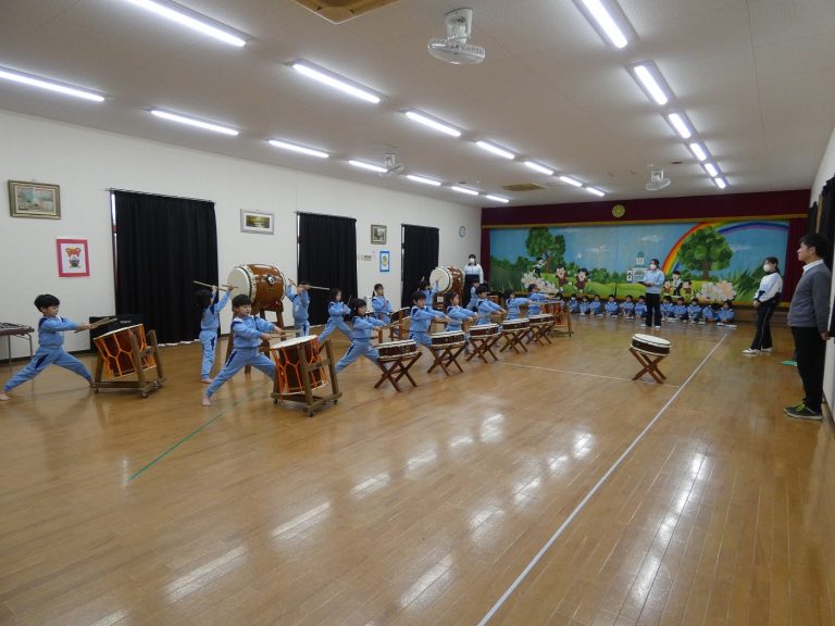 和太鼓指導　⑧　すみれ組