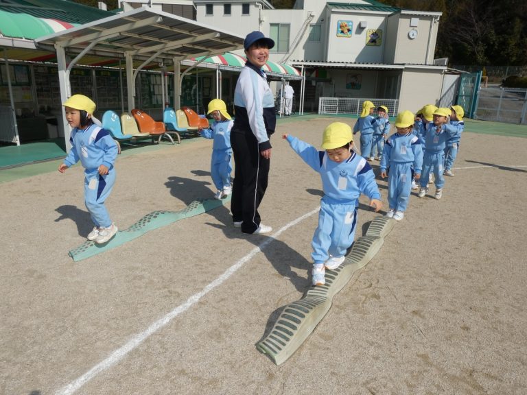 保育の様子　⑮　年少組