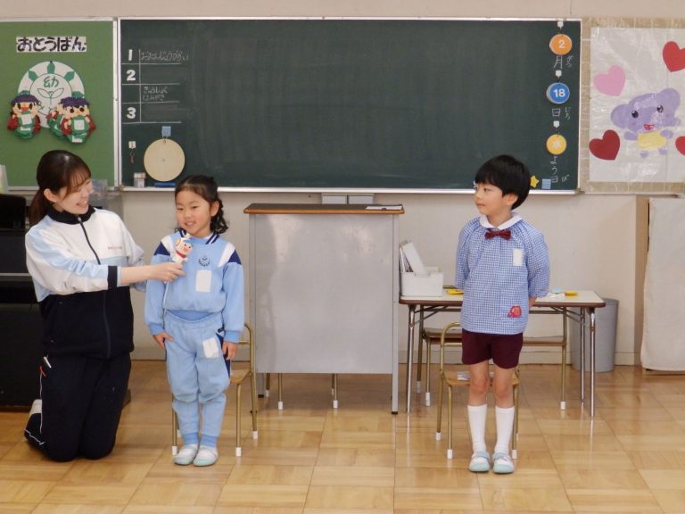 誕生会　④　すみれ組