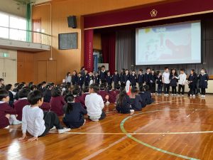 中央小学校交流会　①