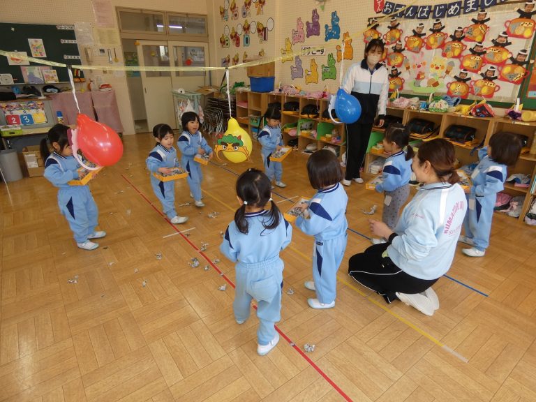 保育の様子　⑰　もも組