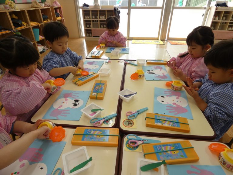 保育の様子　⑭　もも組