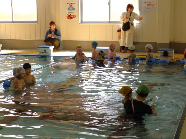 スイミング　⑯　年中組