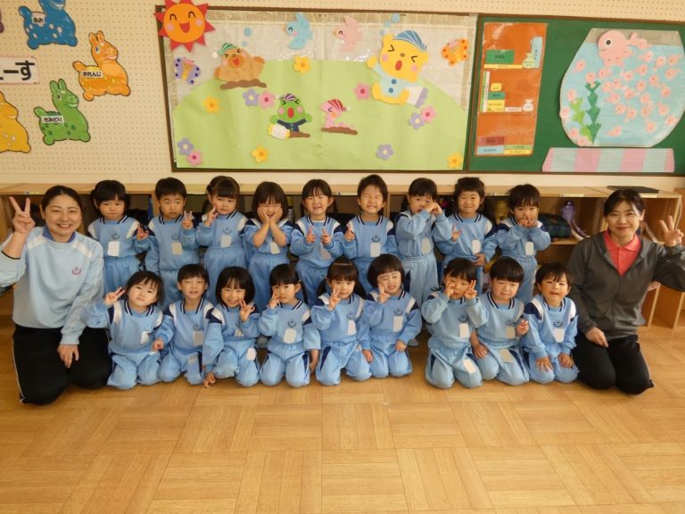 修了式　⑫　もも組