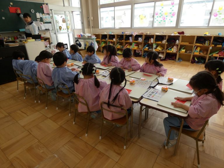 保育の様子　⑥　さくら組