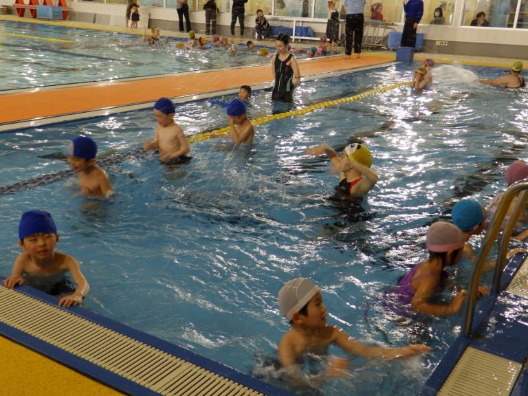 スイミングの様子　⑧　