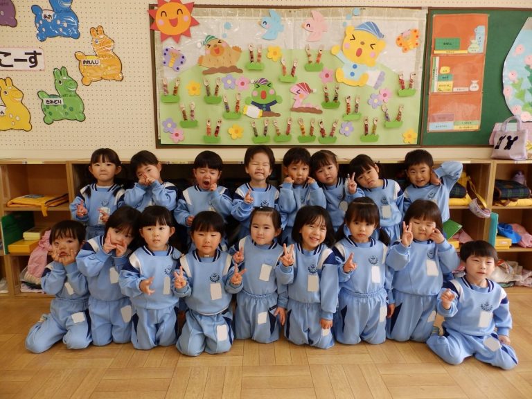 保育の様子　㉑　もも組