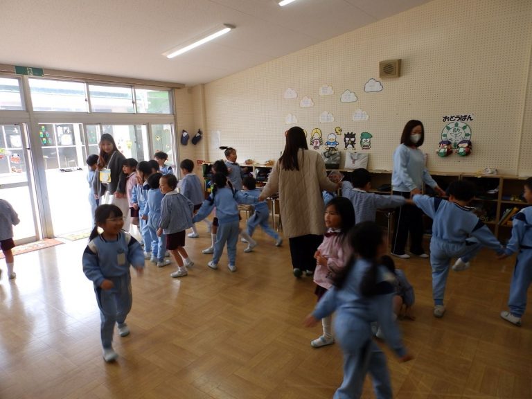 誕生会　⑥　れんげ組