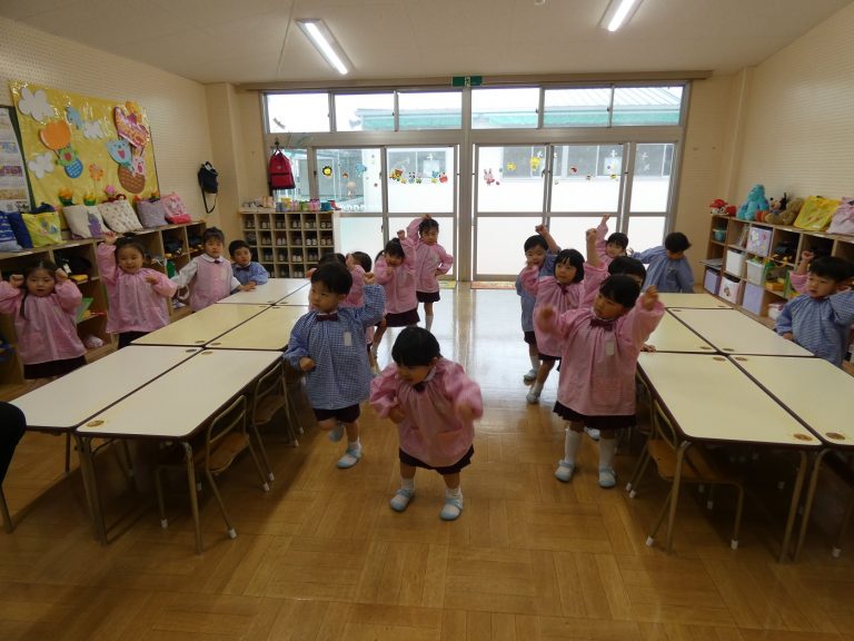 保育の様子　③　ばら組