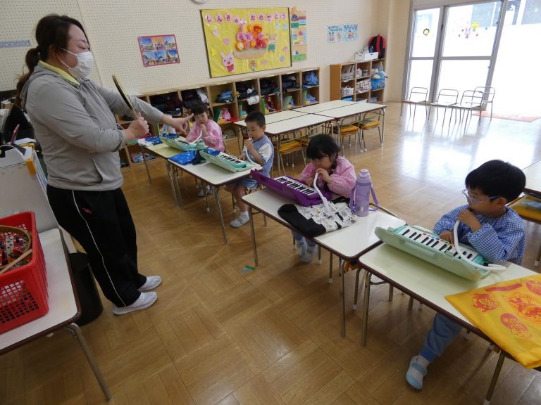 音楽クラブ　⑯　年中組