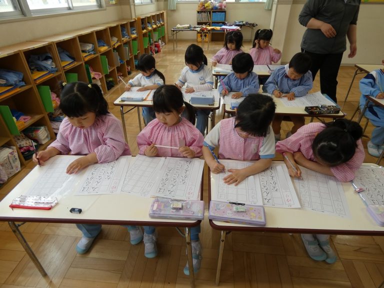 硬筆クラブ　④　年長組