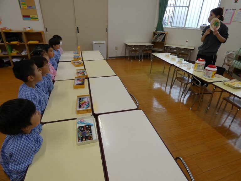 絵画クラブ　⑧　年長組