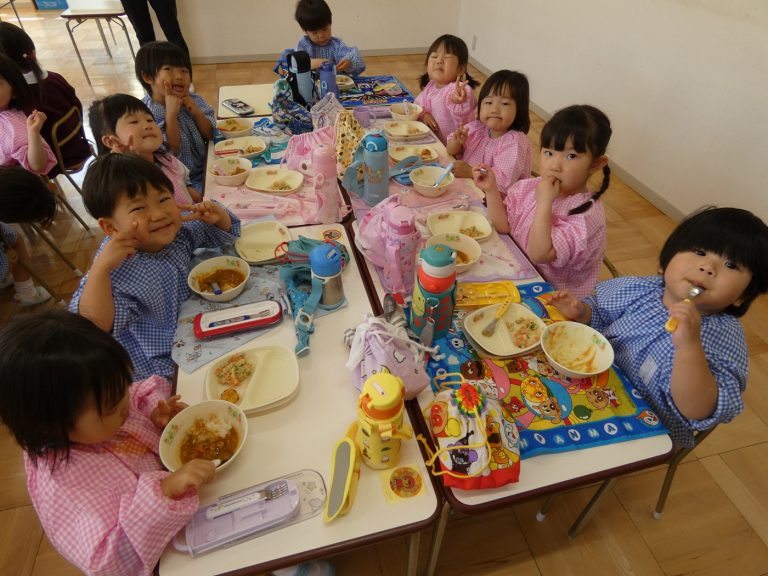 初めての給食　⑳　さくら組