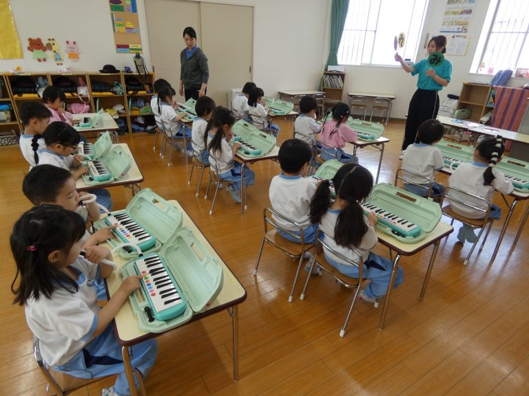 保育の様子　⑤　まつ組