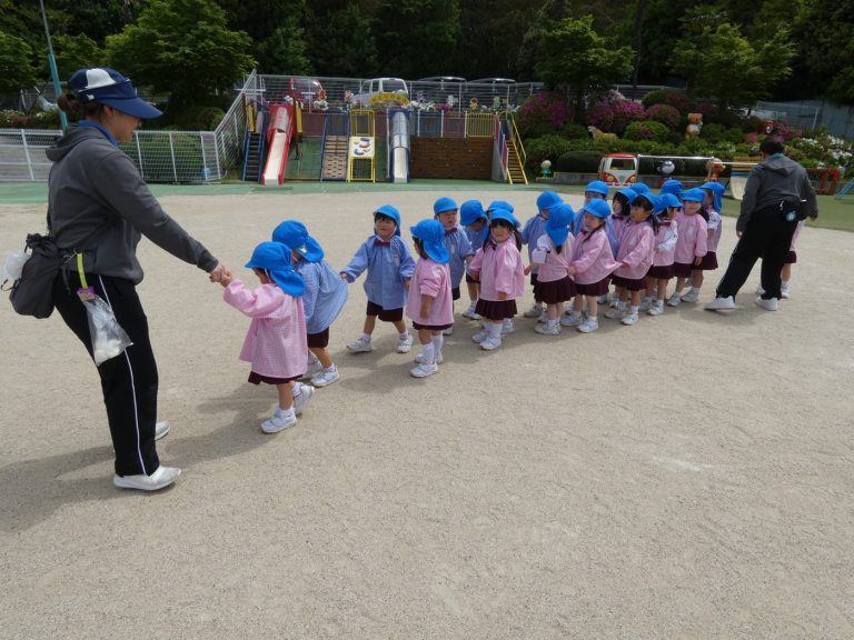 保育の様子　⑭　ばら組