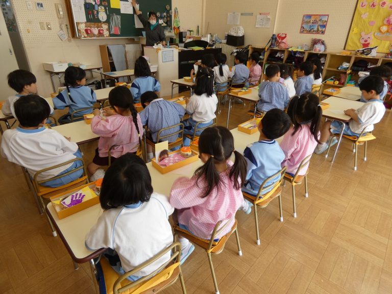 保育の様子　⑥　ゆり組