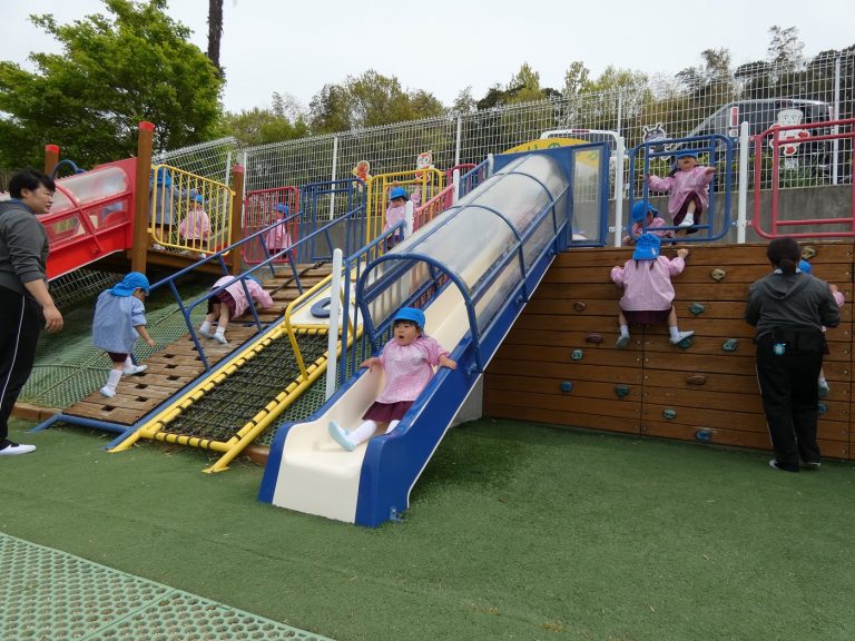 保育の様子　⑩　ばら組