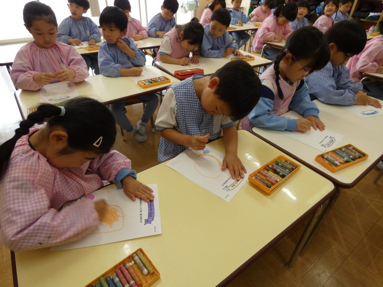 保育の様子　③　ゆり組