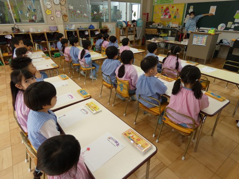 保育の様子　⑦　すみれ組