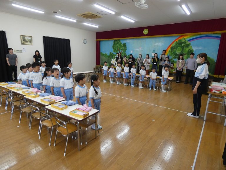 保育参観　①　すみれ組